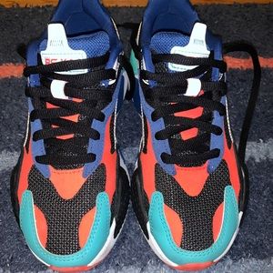 Pumas RS-X size 4C